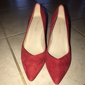 Red pointy heels